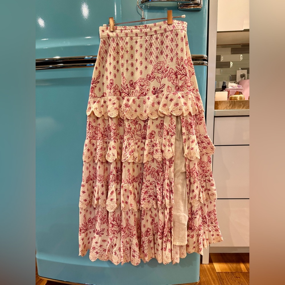 HEMANT & NANDITA Floral Tiered Maxi Skirt - Pink and Cream